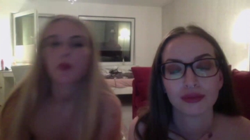 Onlysophiexo  29-06-2021